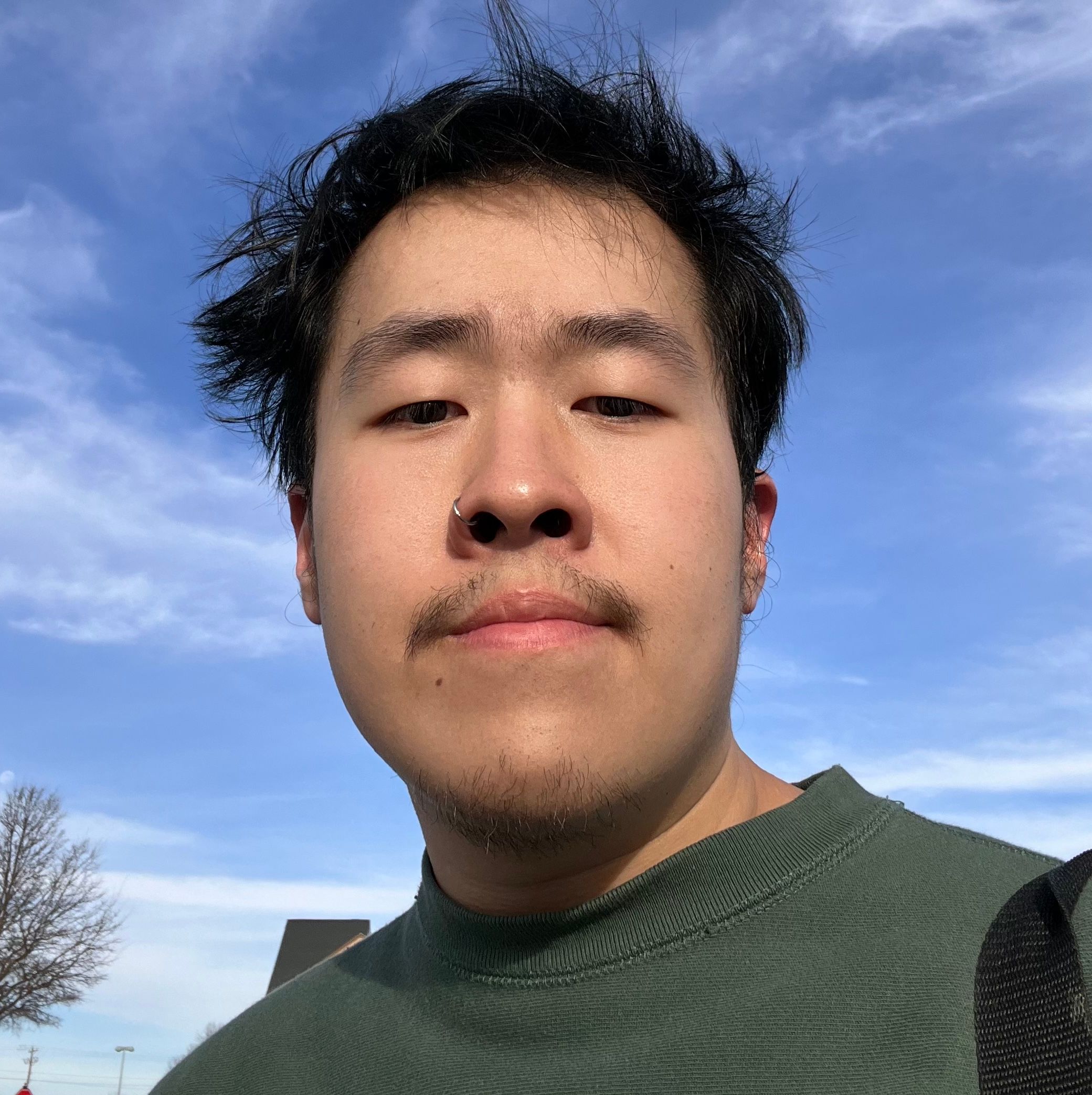PiFyi profile picture for @isaacc