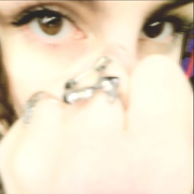 PiFyi profile picture for @klaudia