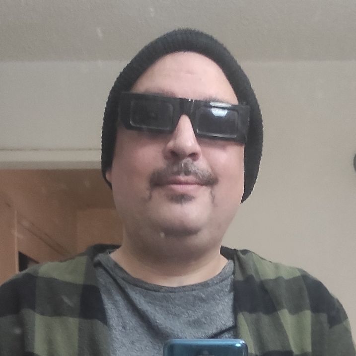 PiFyi profile picture for @bash