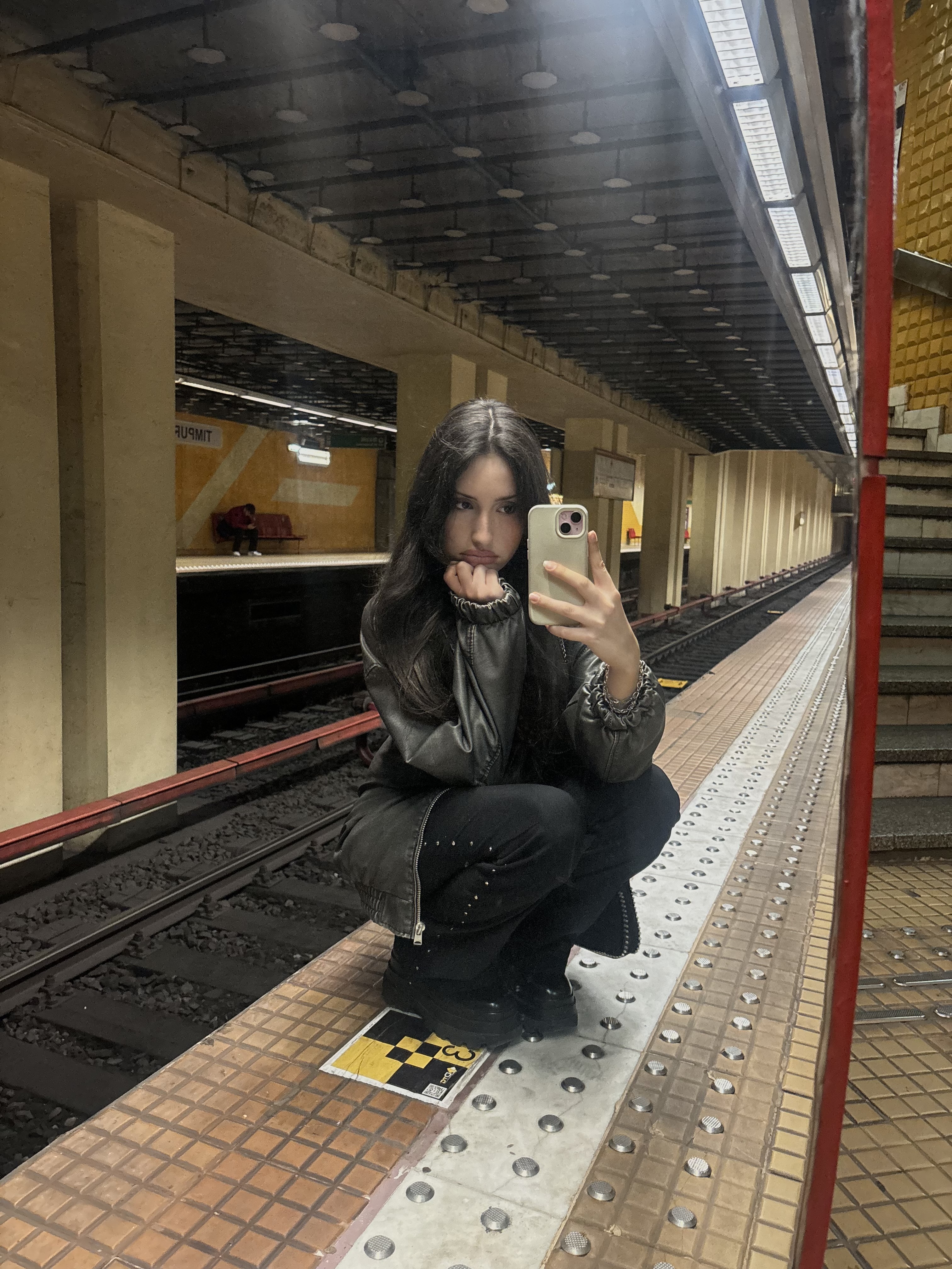 PiFyi profile picture for @cris