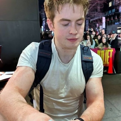 PiFyi profile picture for @norman